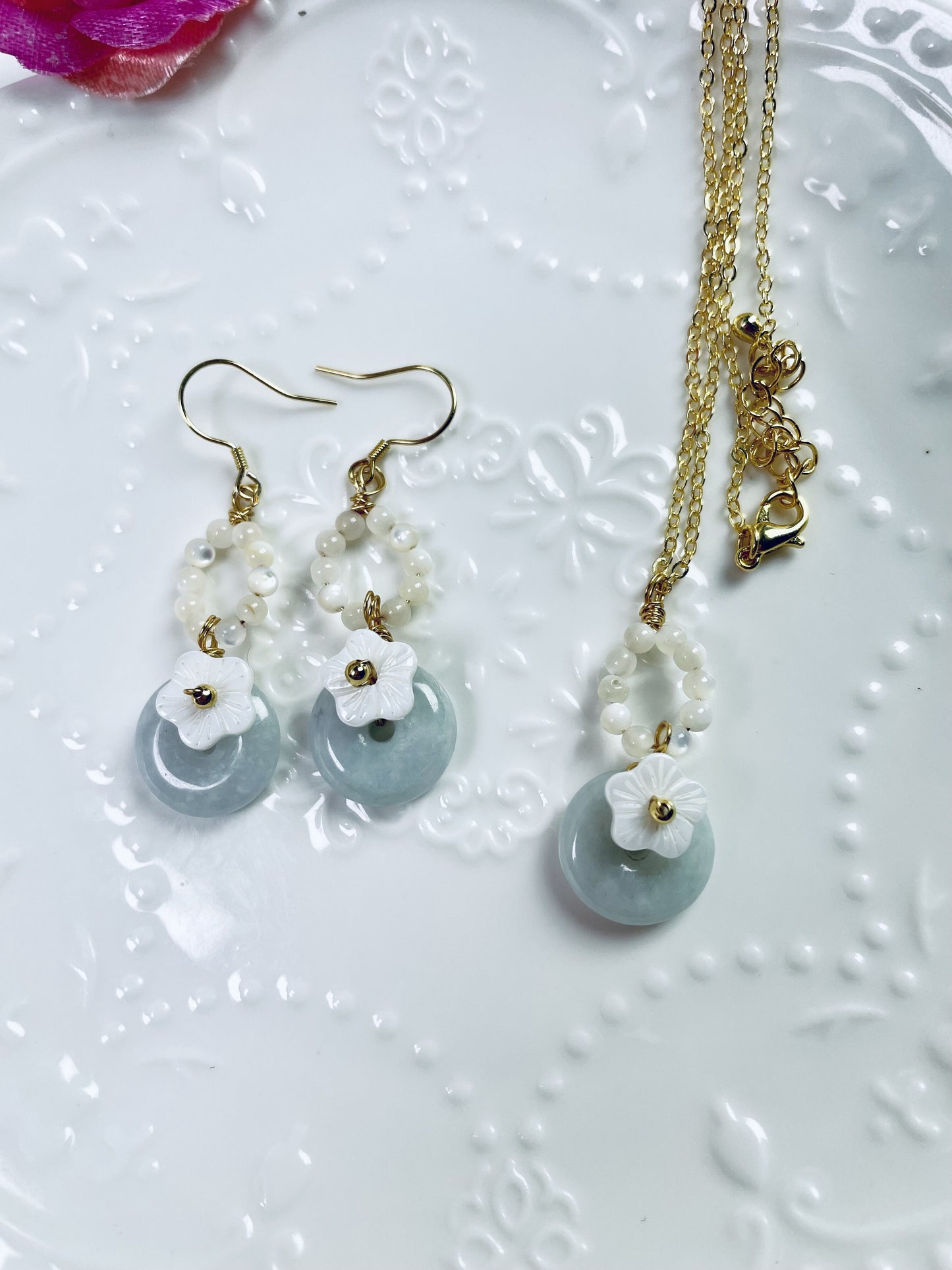 DIY Jade and cute Flower Necklace and Earring