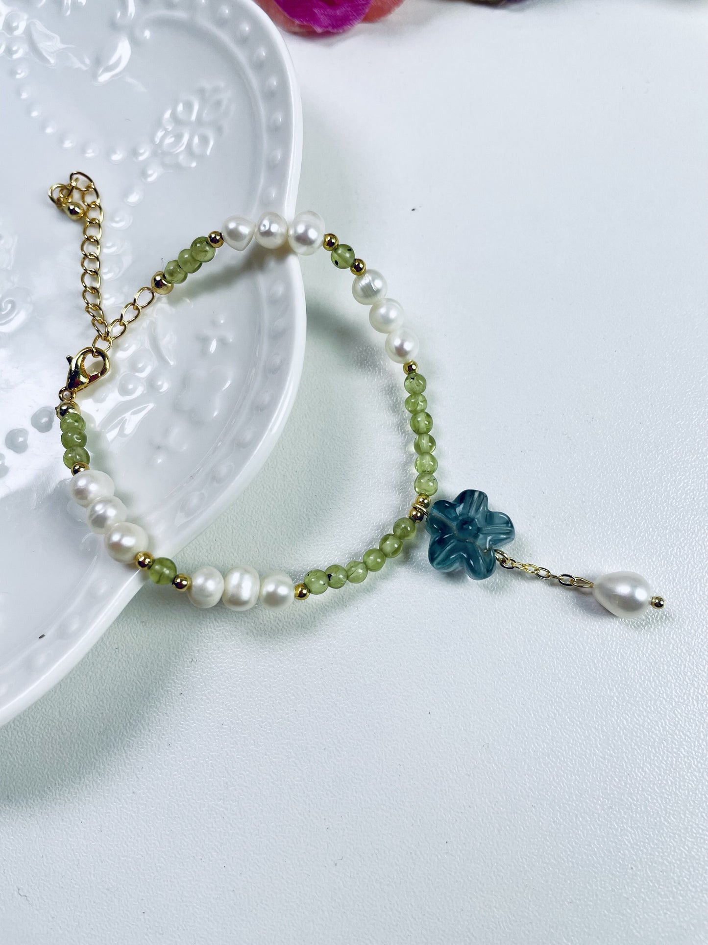 DIY Peridot and cute Flower Necklace and Bracelet