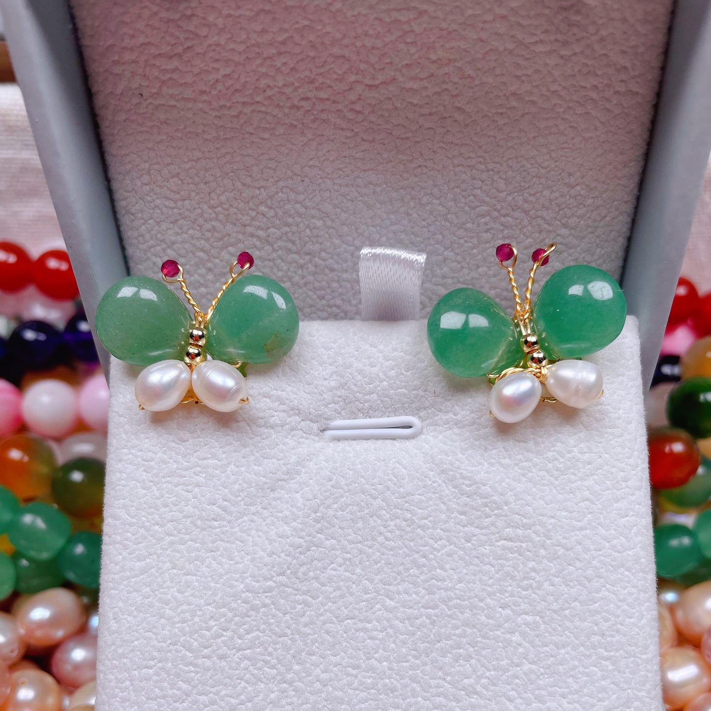 Pearl earrings #19