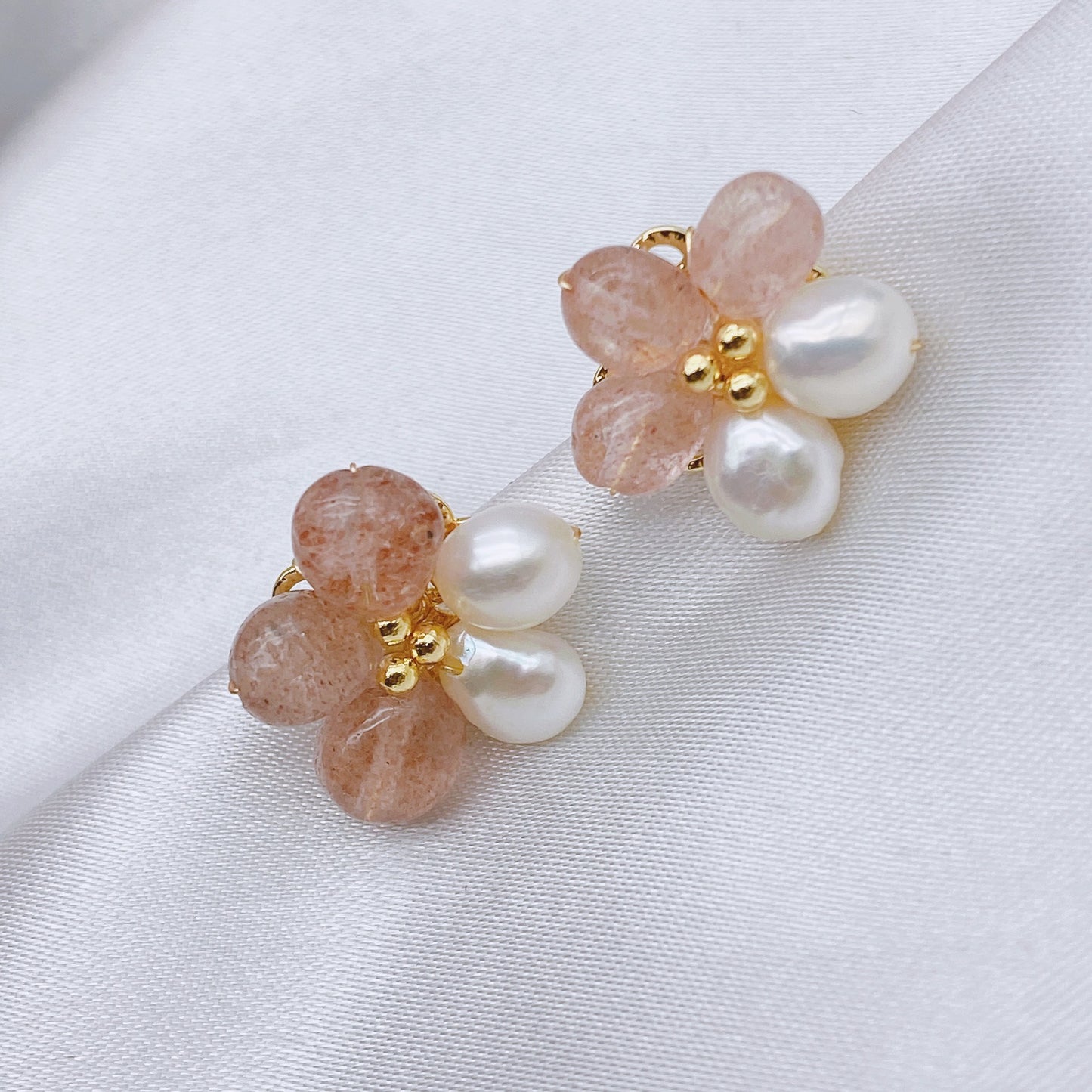 Pearl earrings #8 Flower